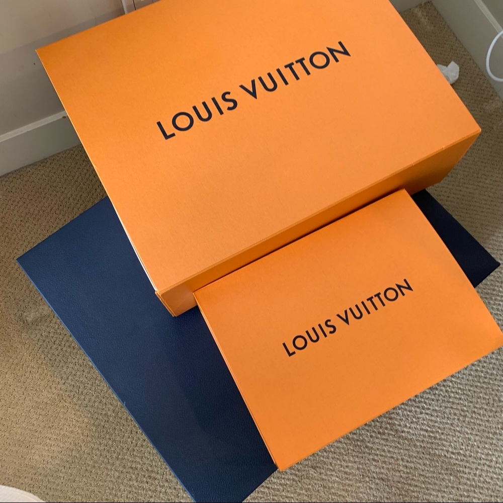 Large Louis Vuitton Box - Picture 6 of 7